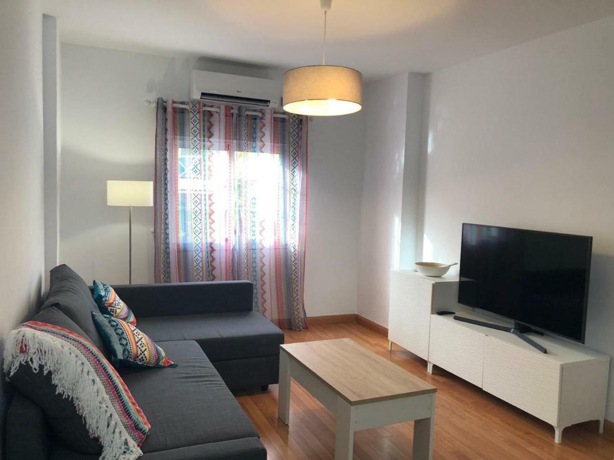 Apartament Charles White&Sweet - Ozonization Included - Ozonizacion Incluida Lägenhet Benalmádena Exteriör bild