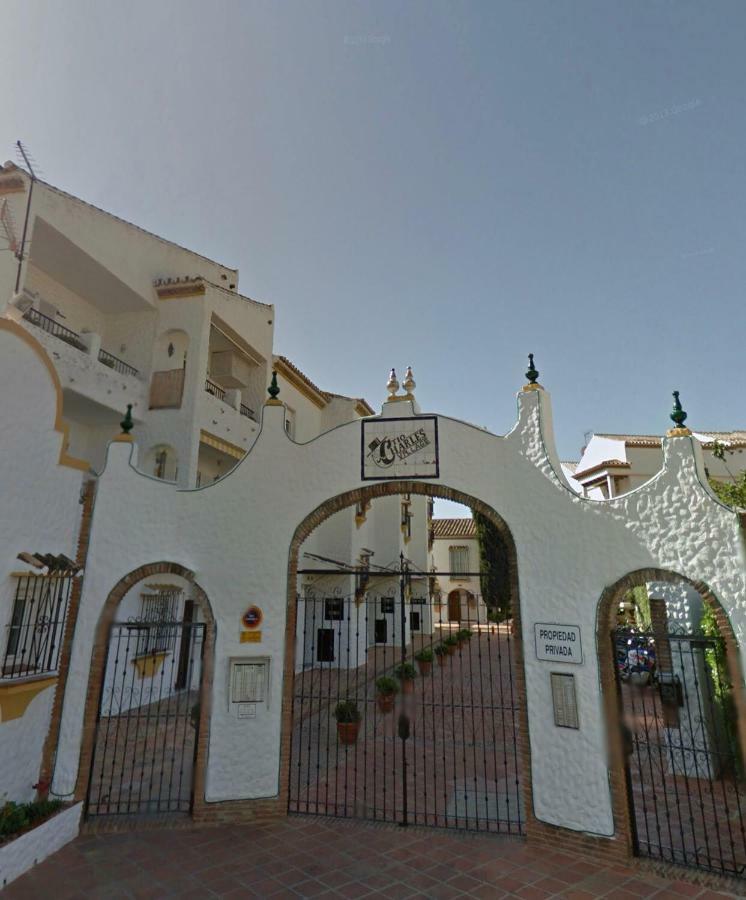Apartament Charles White&Sweet - Ozonization Included - Ozonizacion Incluida Lägenhet Benalmádena Exteriör bild